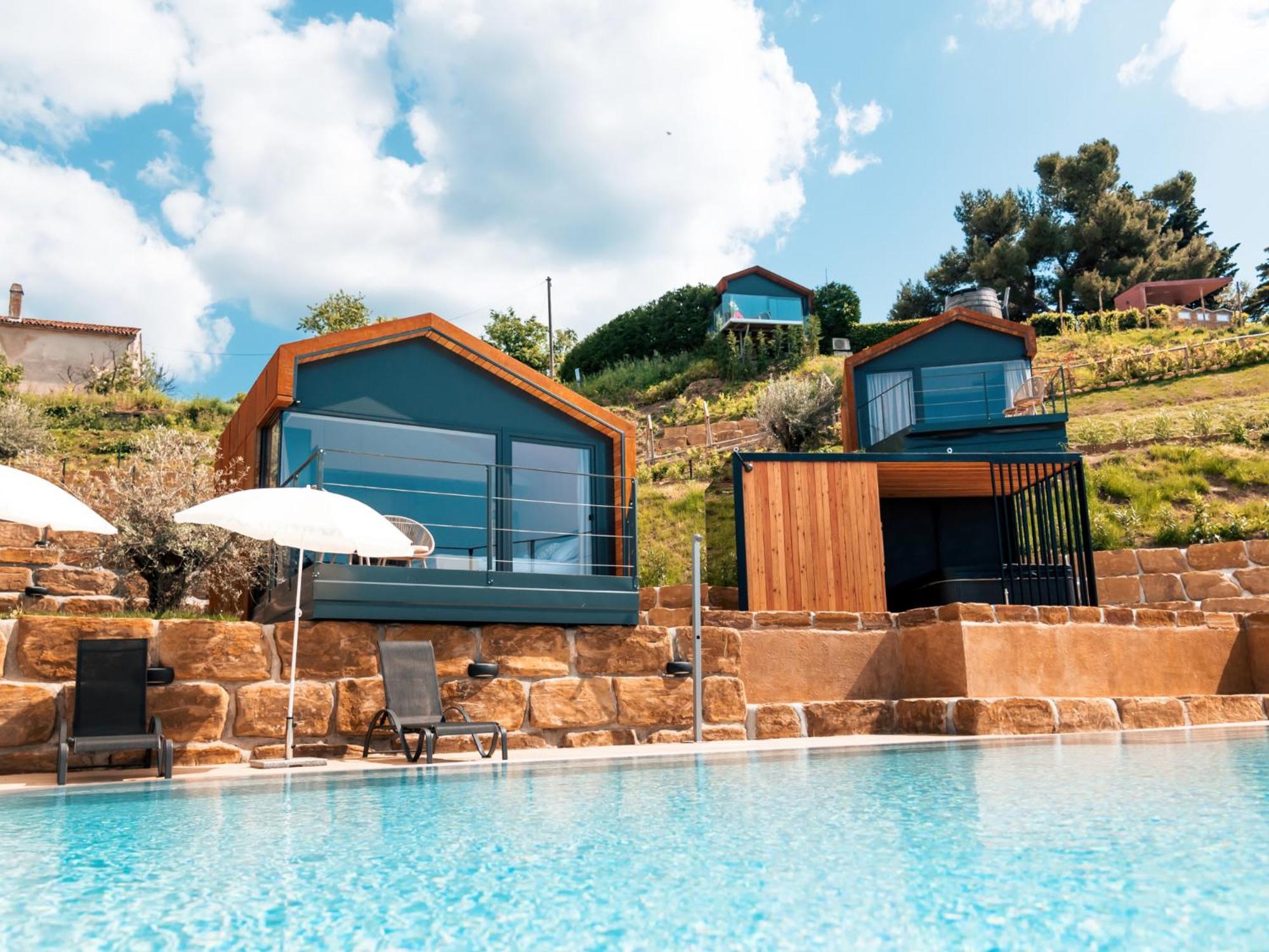 Wine Paradise - Glamping Resort Марезиге Экстерьер фото
