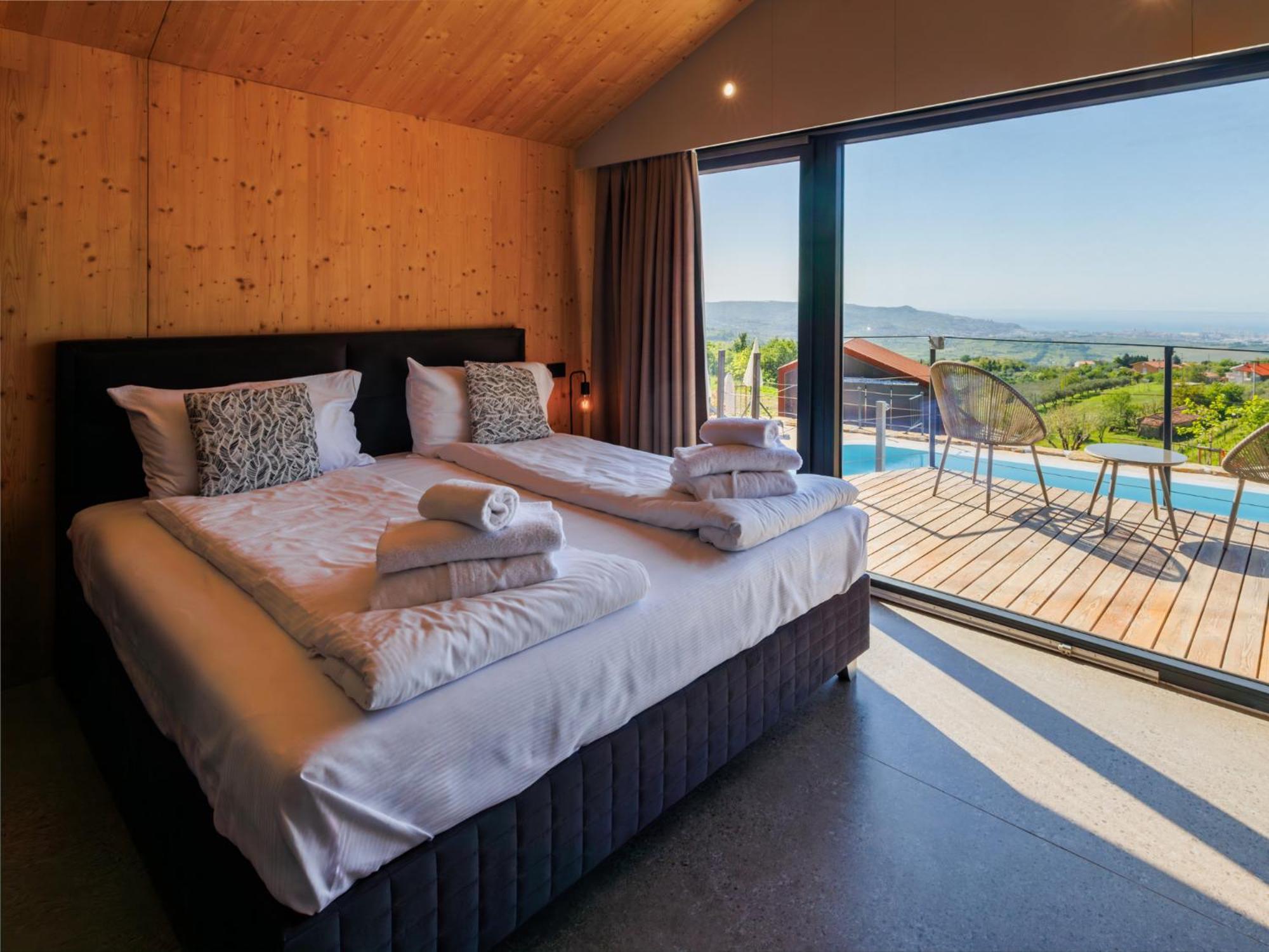 Wine Paradise - Glamping Resort Марезиге Экстерьер фото